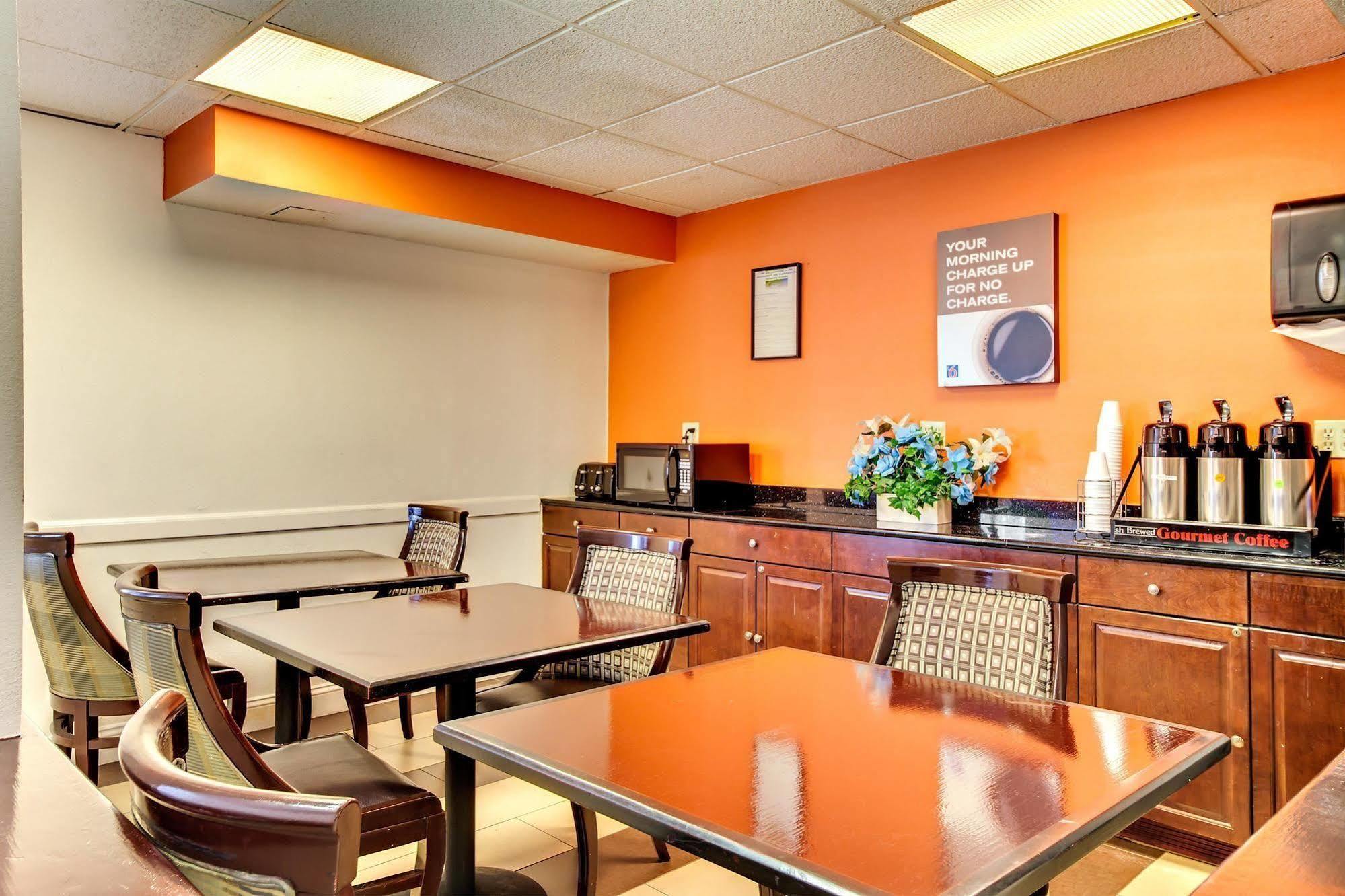 Motel 6-Washington, Dc Bagian luar foto